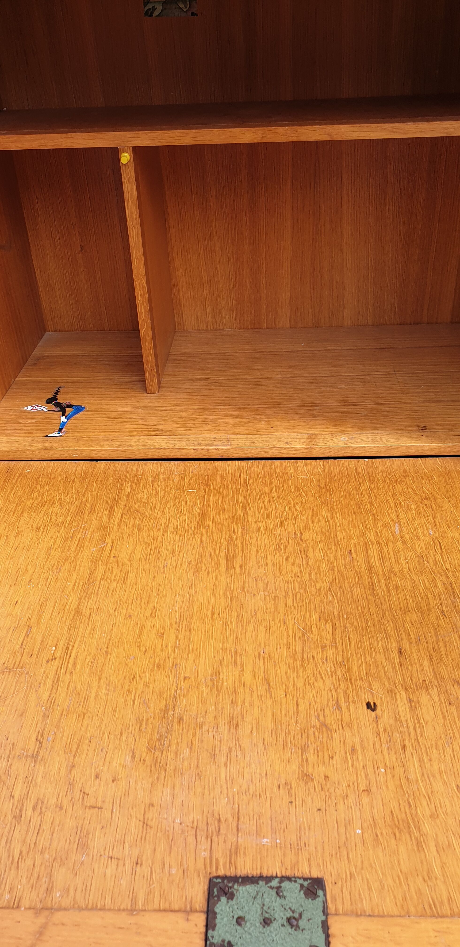 Secretary to slaughter desing 50/60