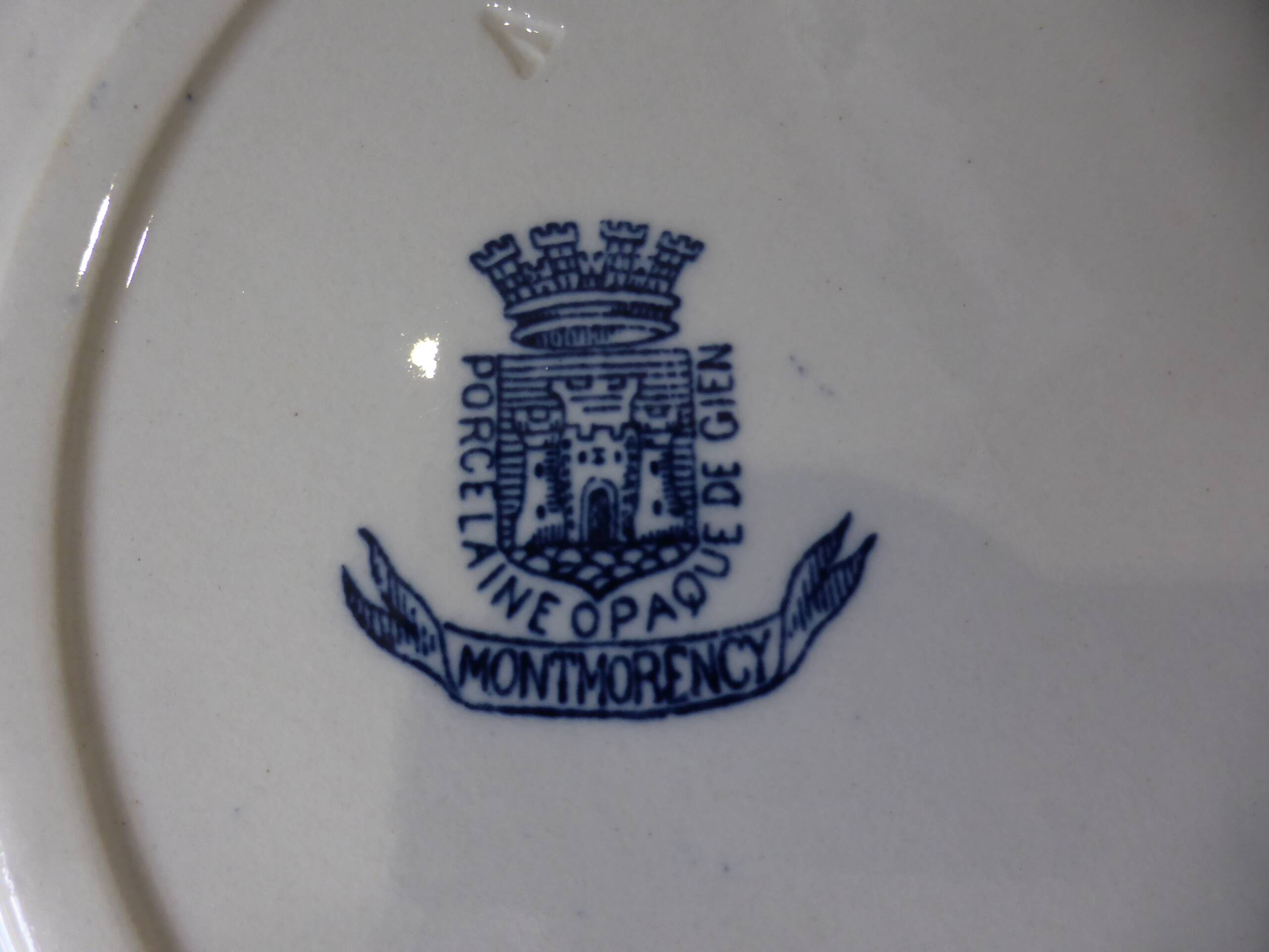 3 Gien dinner plates, Montmorency pattern 220606