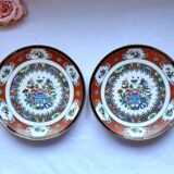 2 hand-painted Chinese plates from the early 20th century famille rose in perfect condition