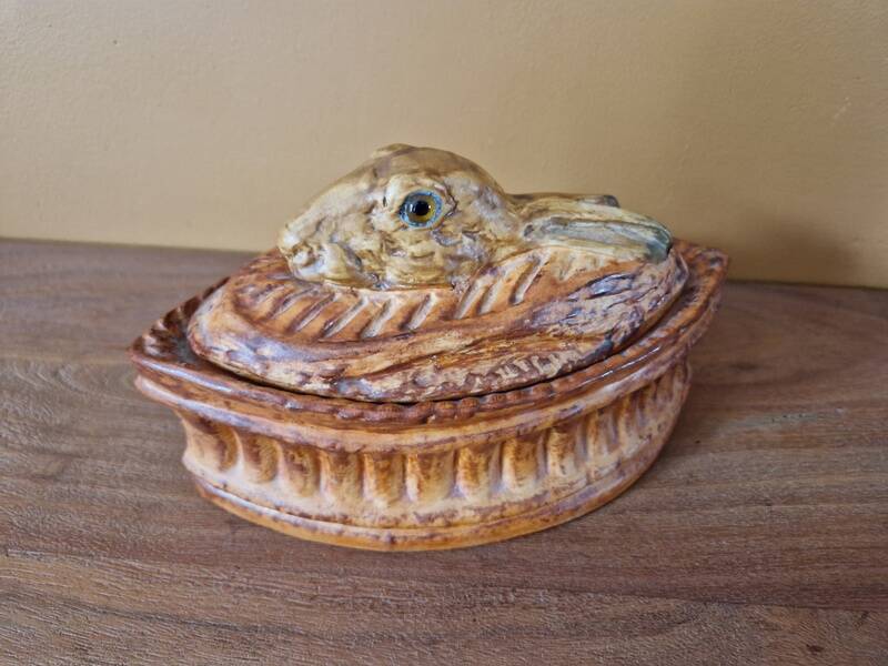 Pillivuyt porcelain terrine decorated with a hare, glass eyes - 19th century
