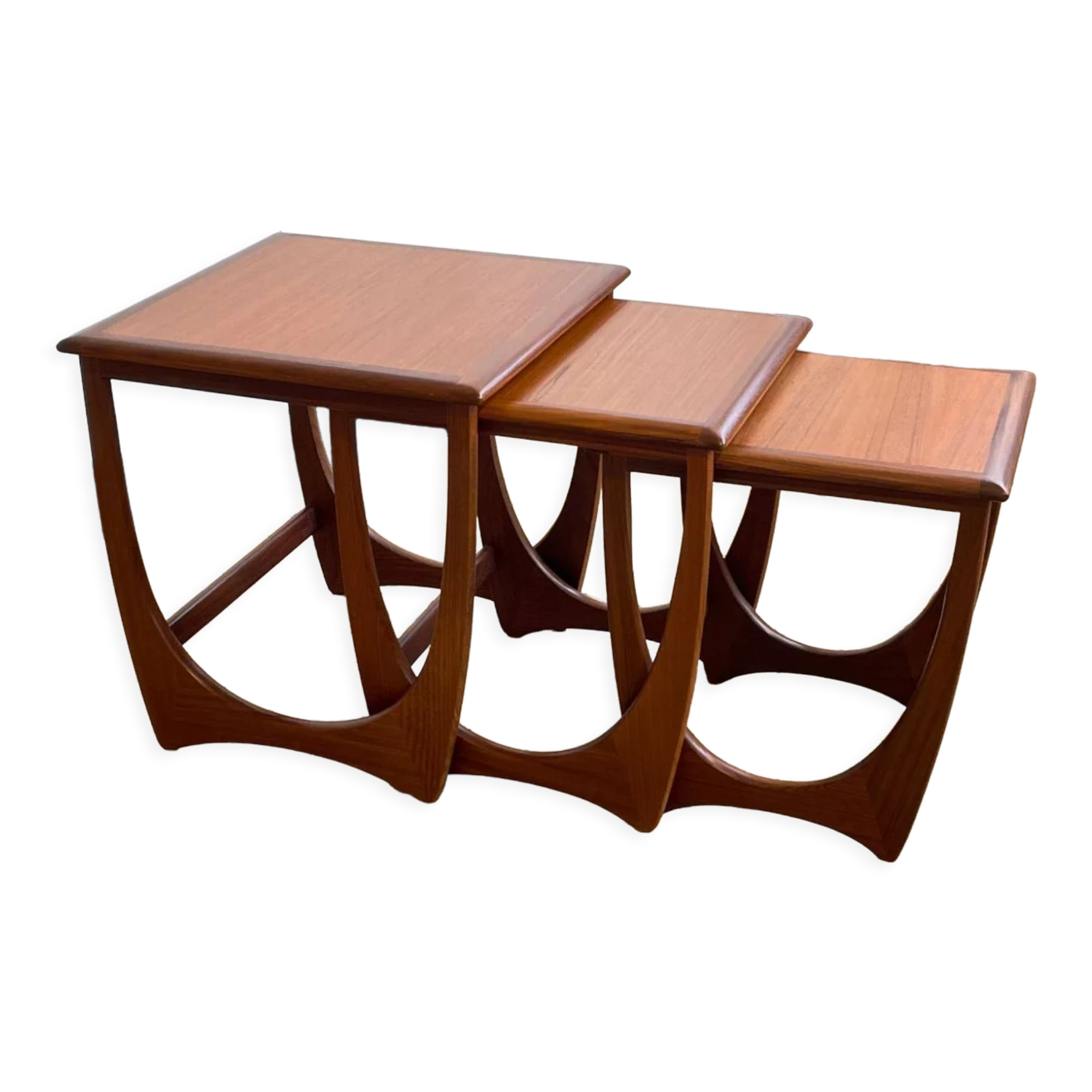 Teak trundle coffee table