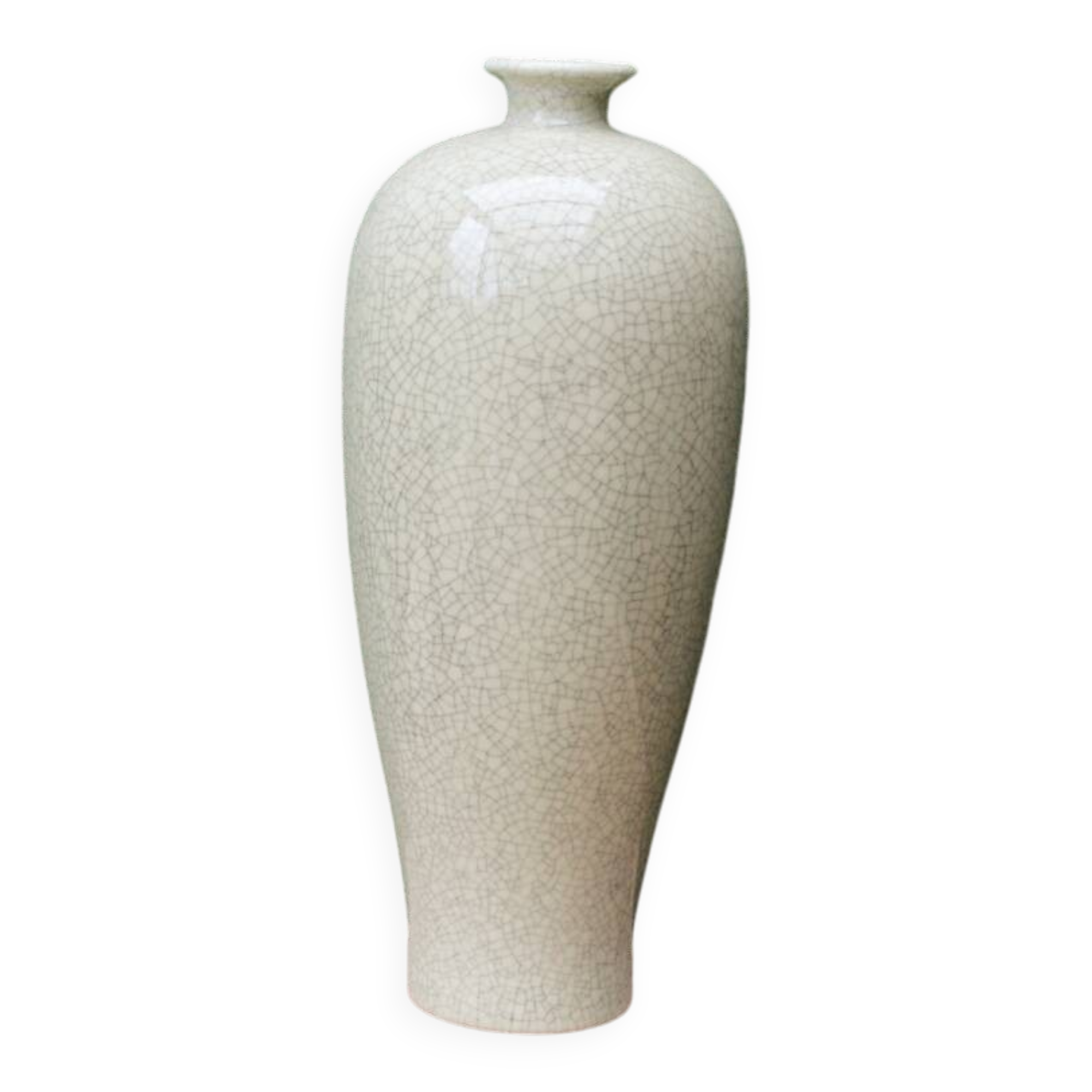 Cracked porcelain vase from China