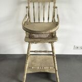 Chaise haute ancienne