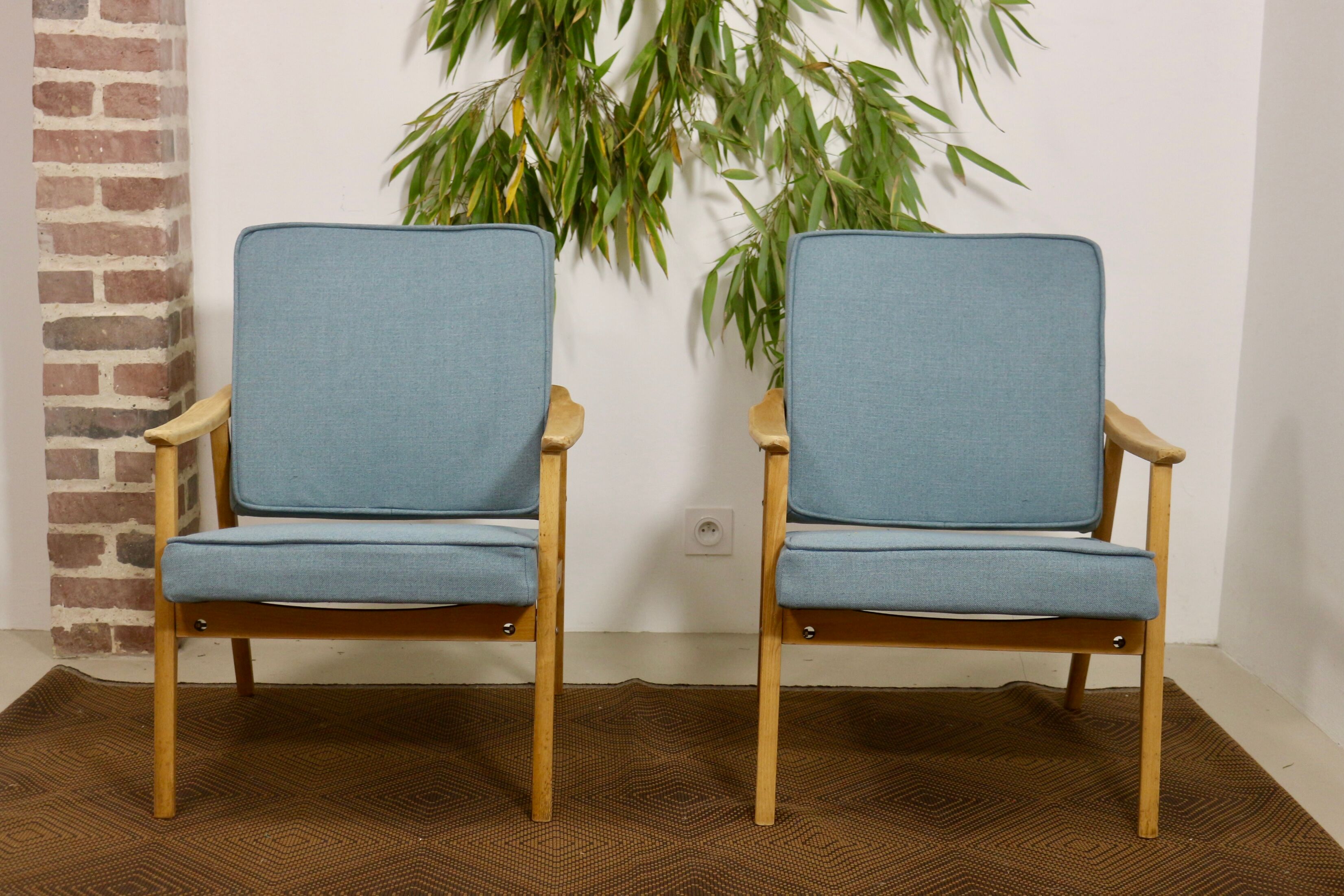 Paire de fauteuils vintage année 60 en hêtre