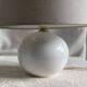 Lampe boule faïence blanche vintage