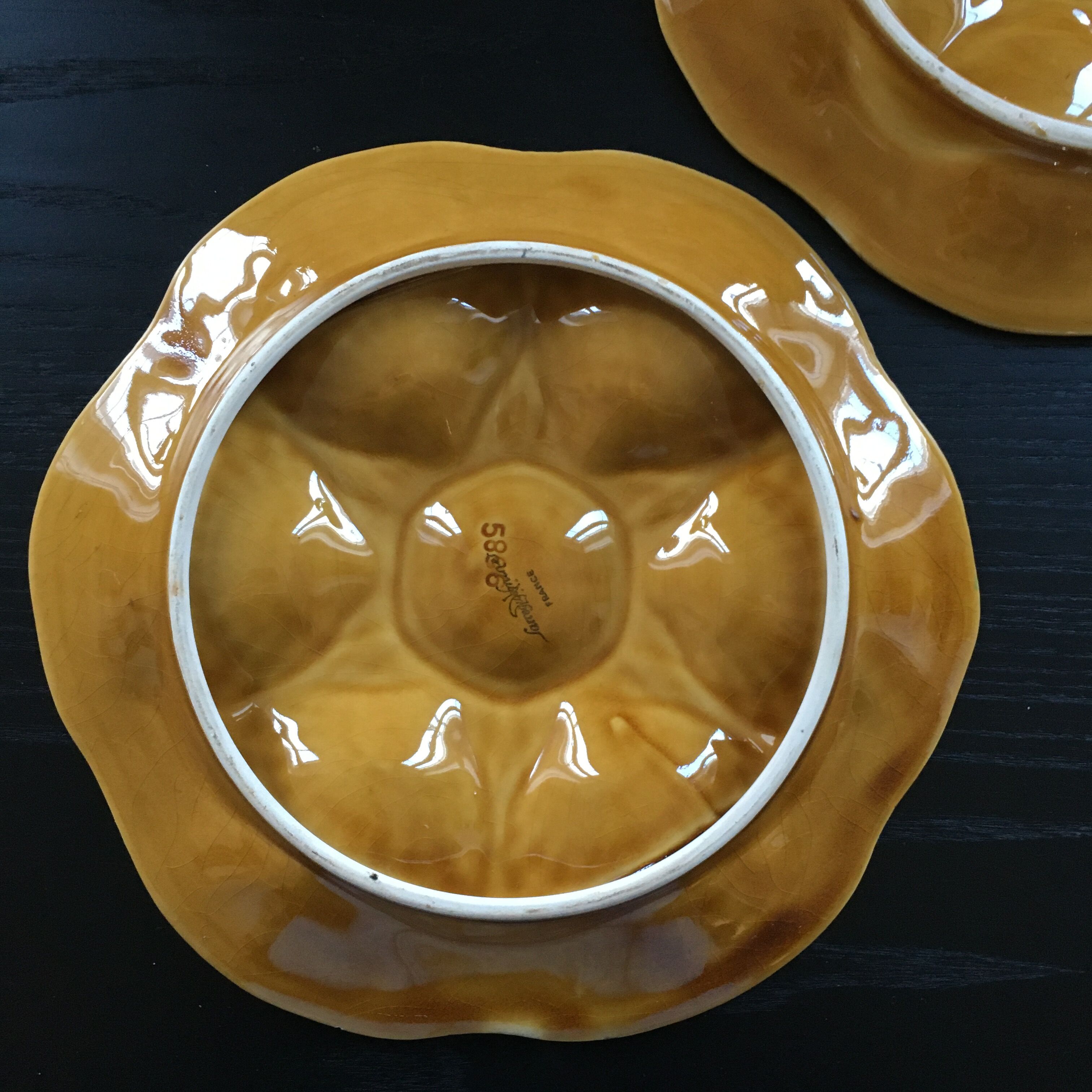 Lot 2 oyster plates Sarreguemines
