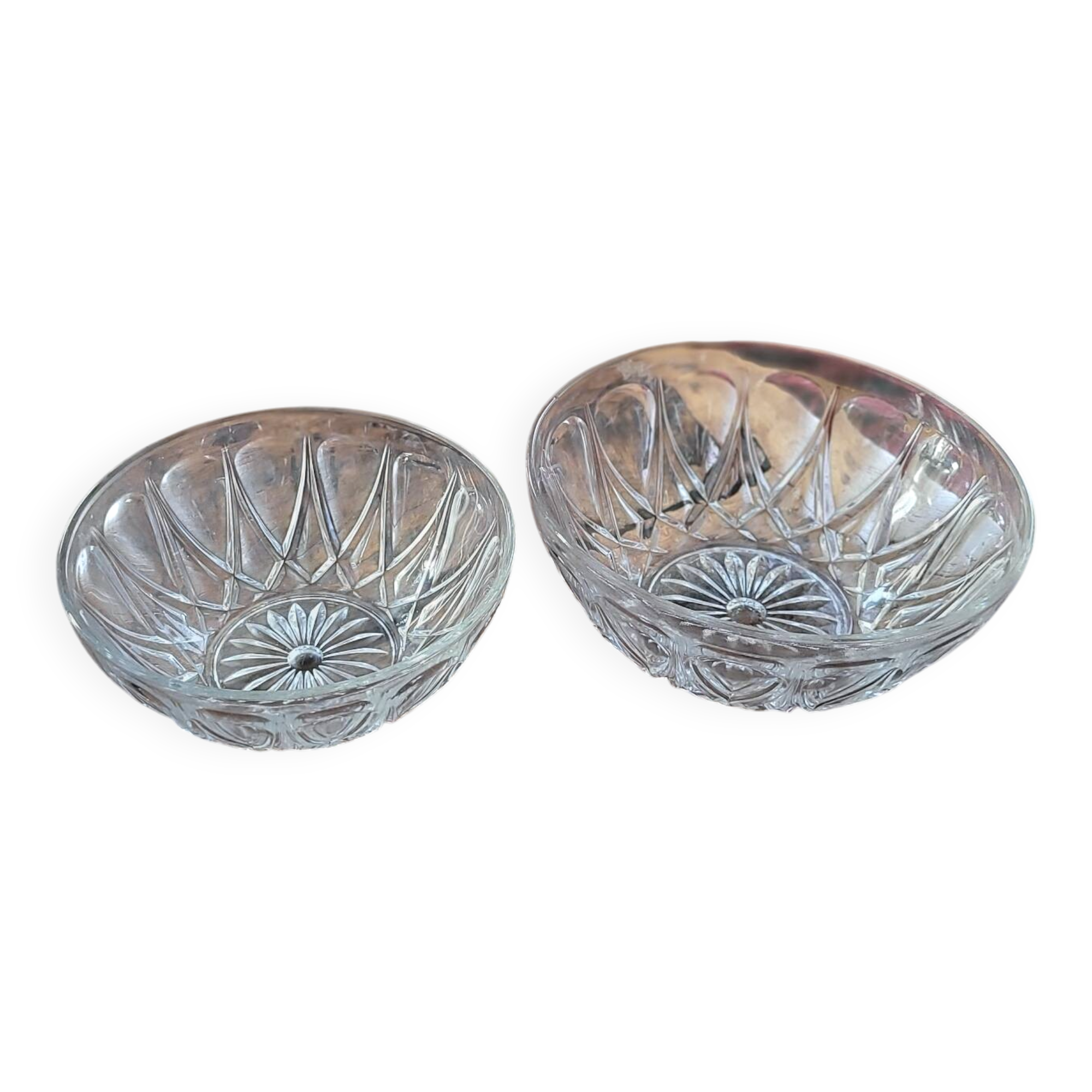 Pair of molded glass salad bowls – 1960s-70s