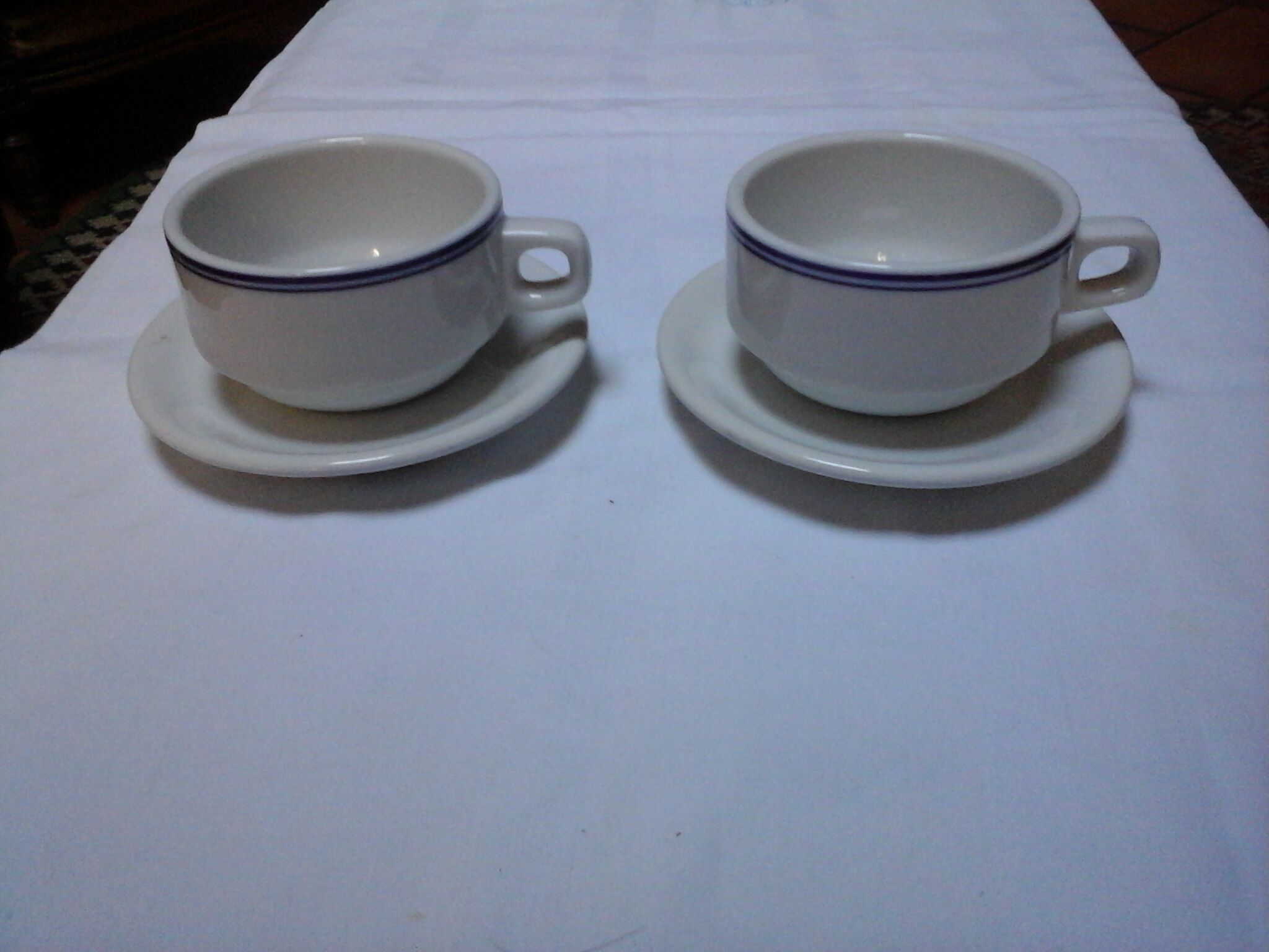 Lot of 2 cups bistro with saucers