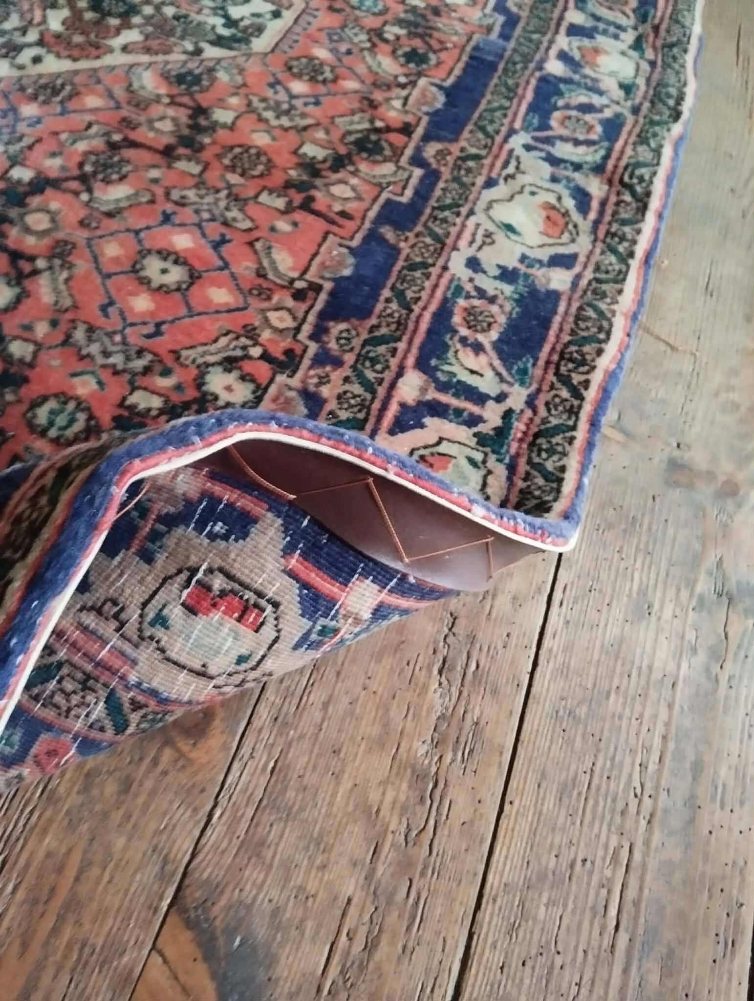 Tapis Persan moussel fait main 152x112cm