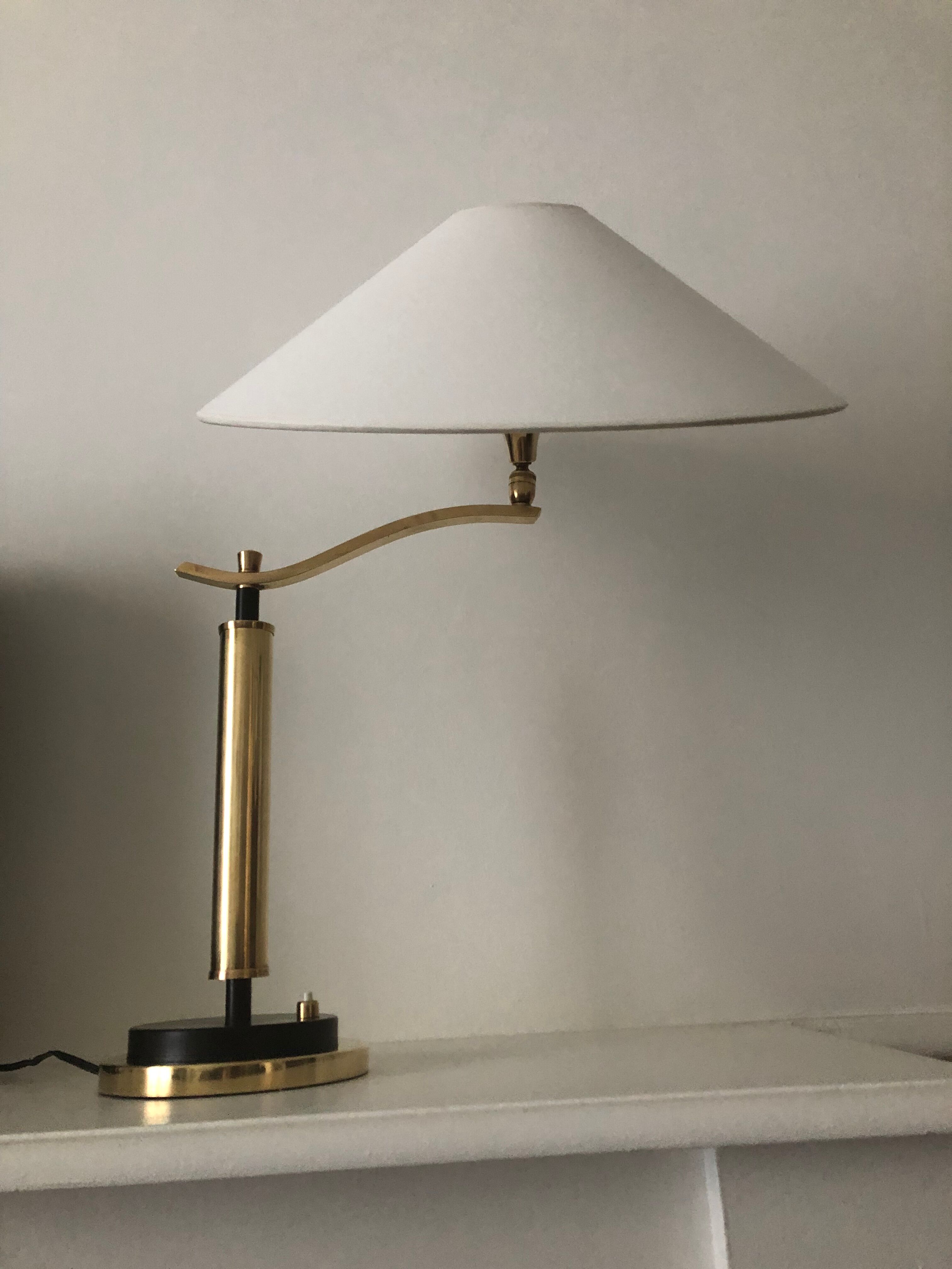 Neo-classical table lamp from the 50s-60s