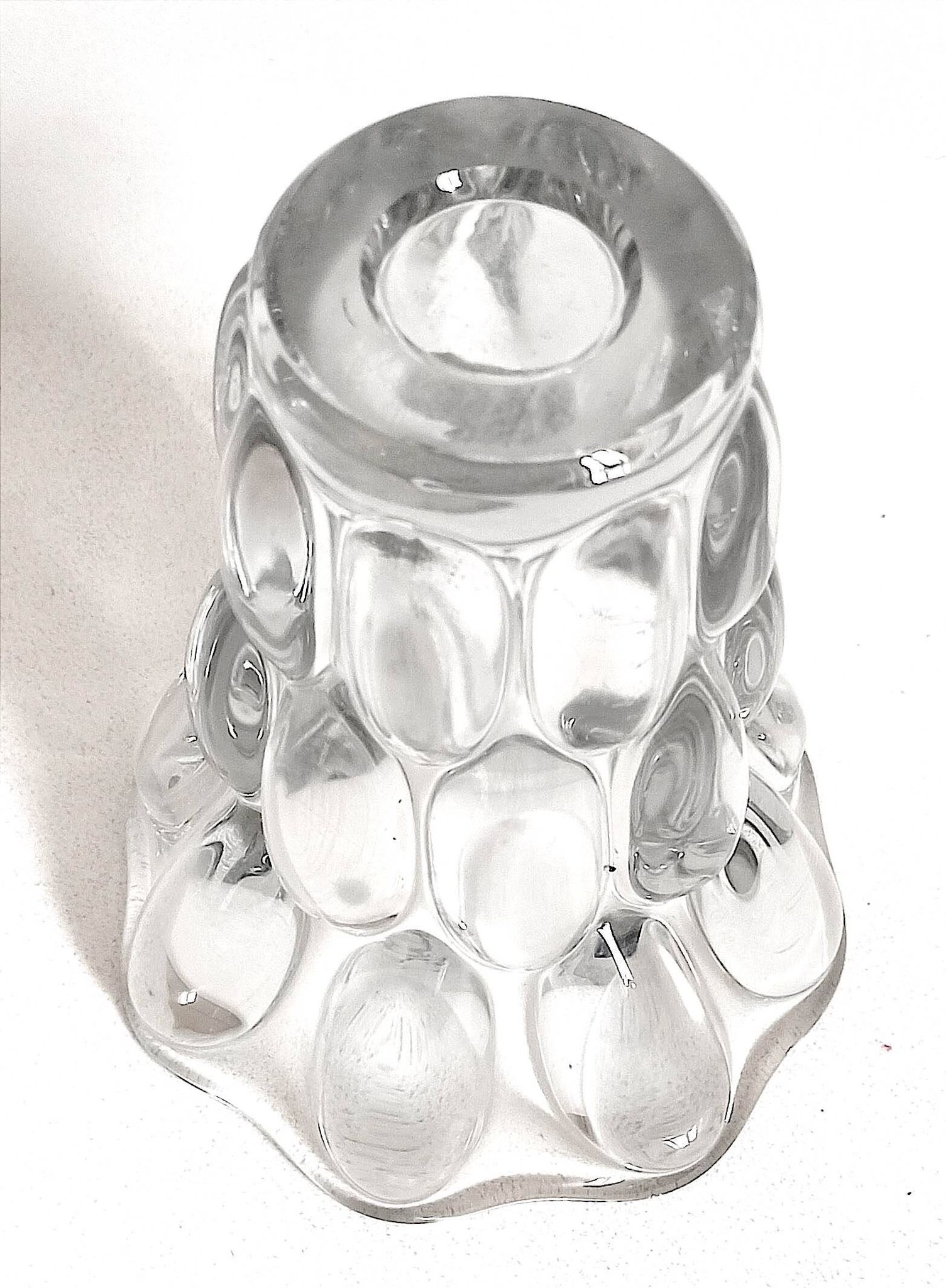 PIerre D'Avesn crystal honeycomb vase Height 20.7 cm