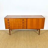 1960s minimalist Scandinavian teak sideboard