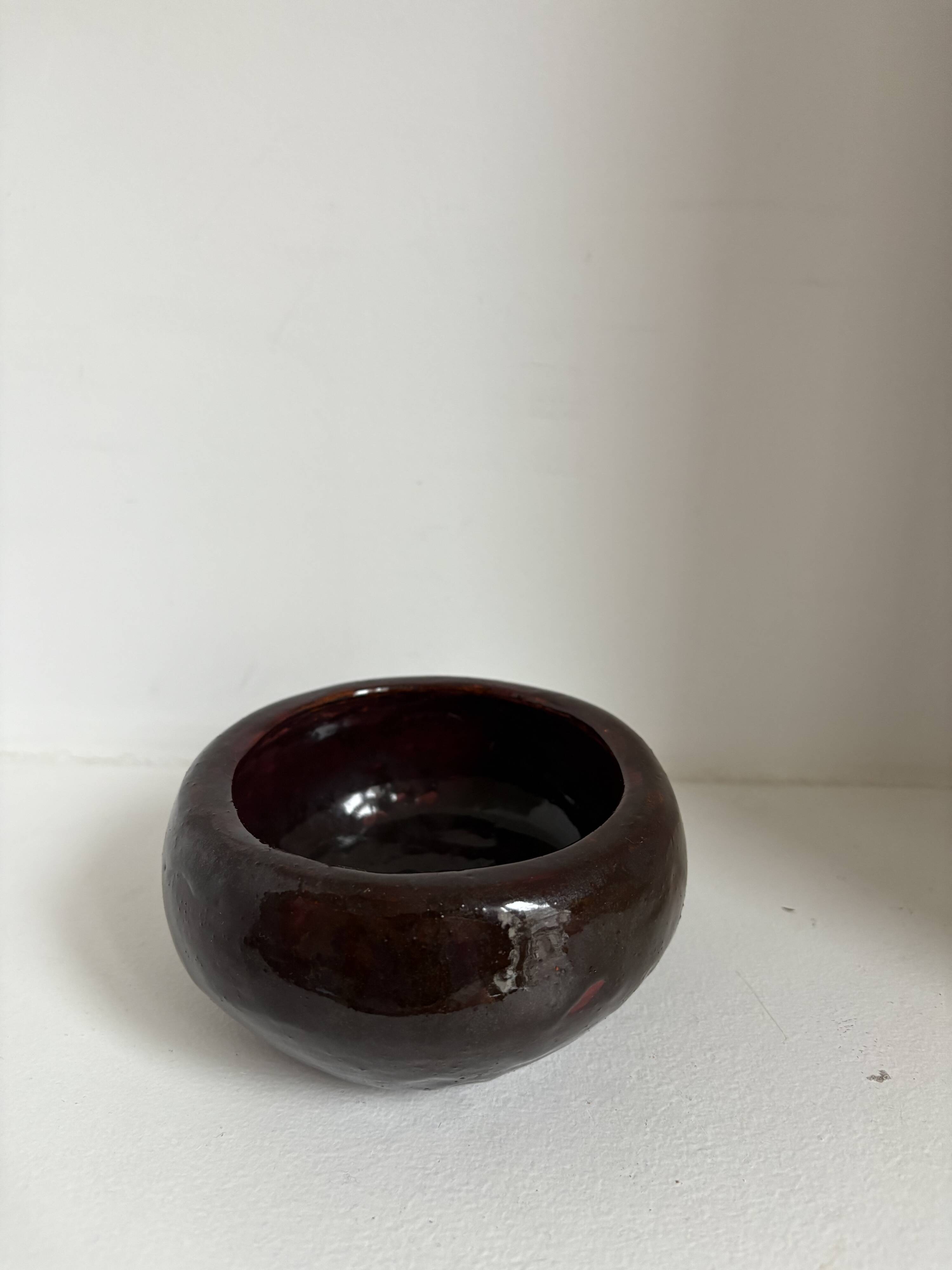 Set of 12 decorative items