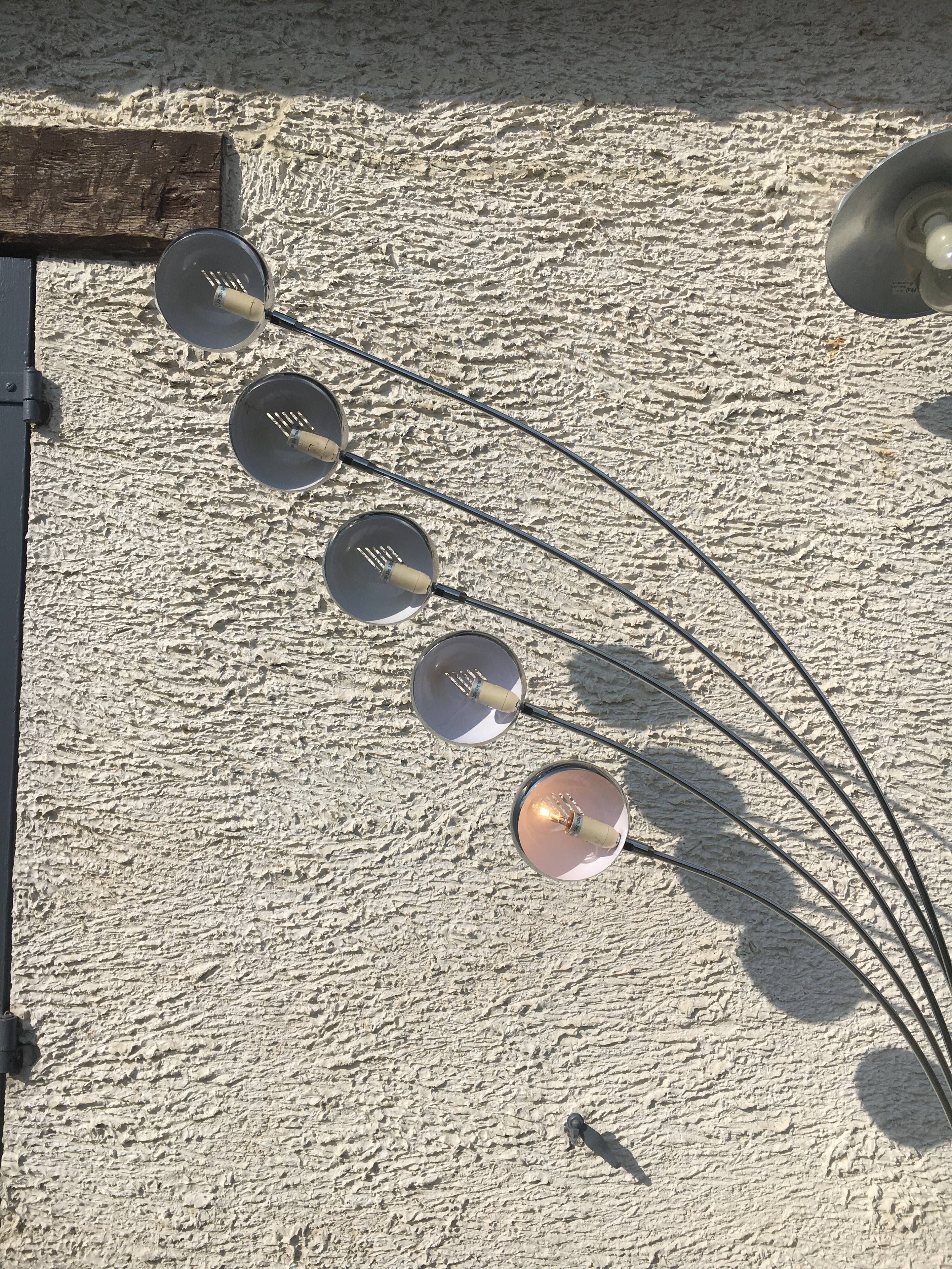 Thrush lamppost vintage 70s