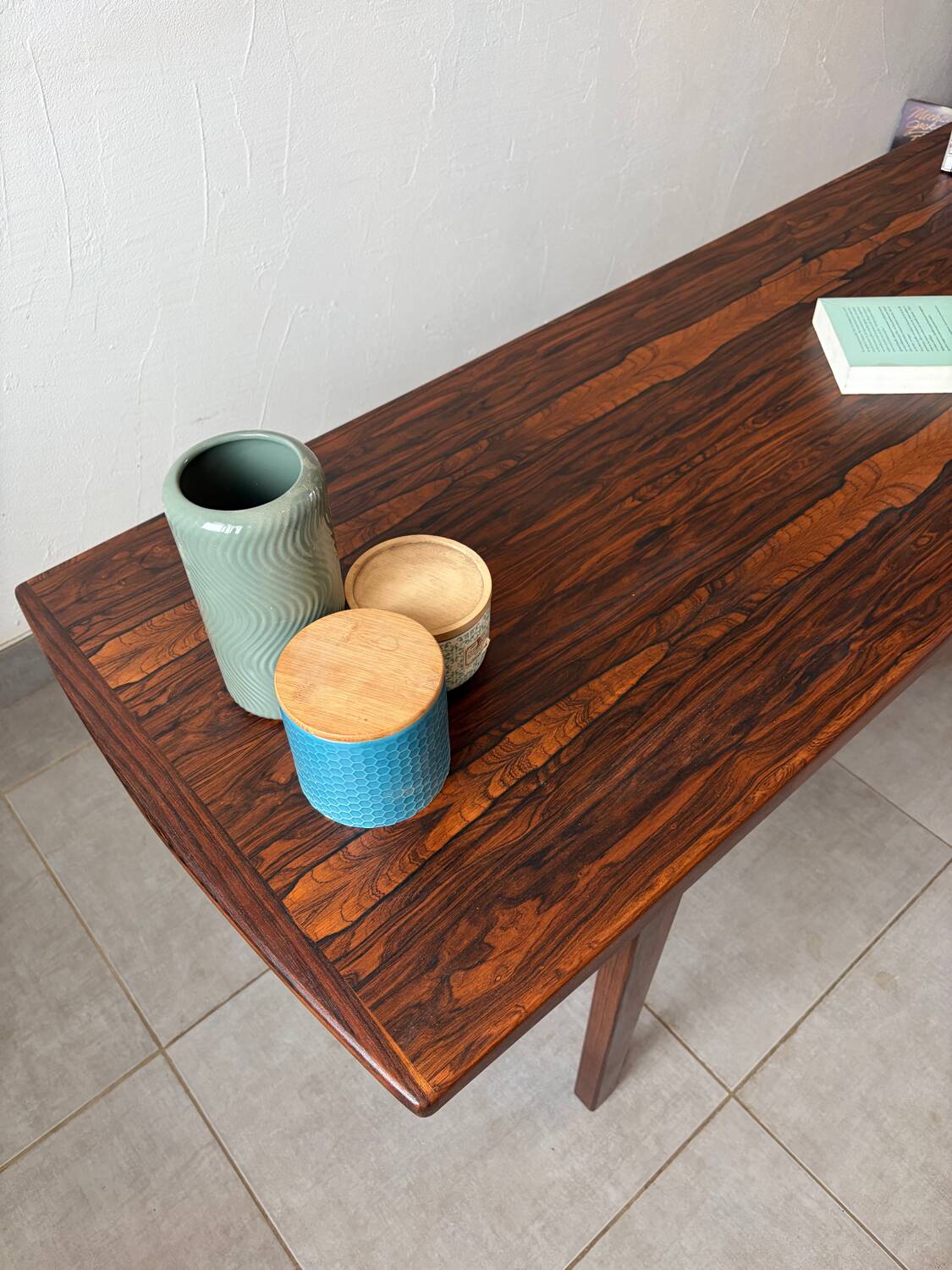 Vintage Scandinavian coffee table in rosewood.