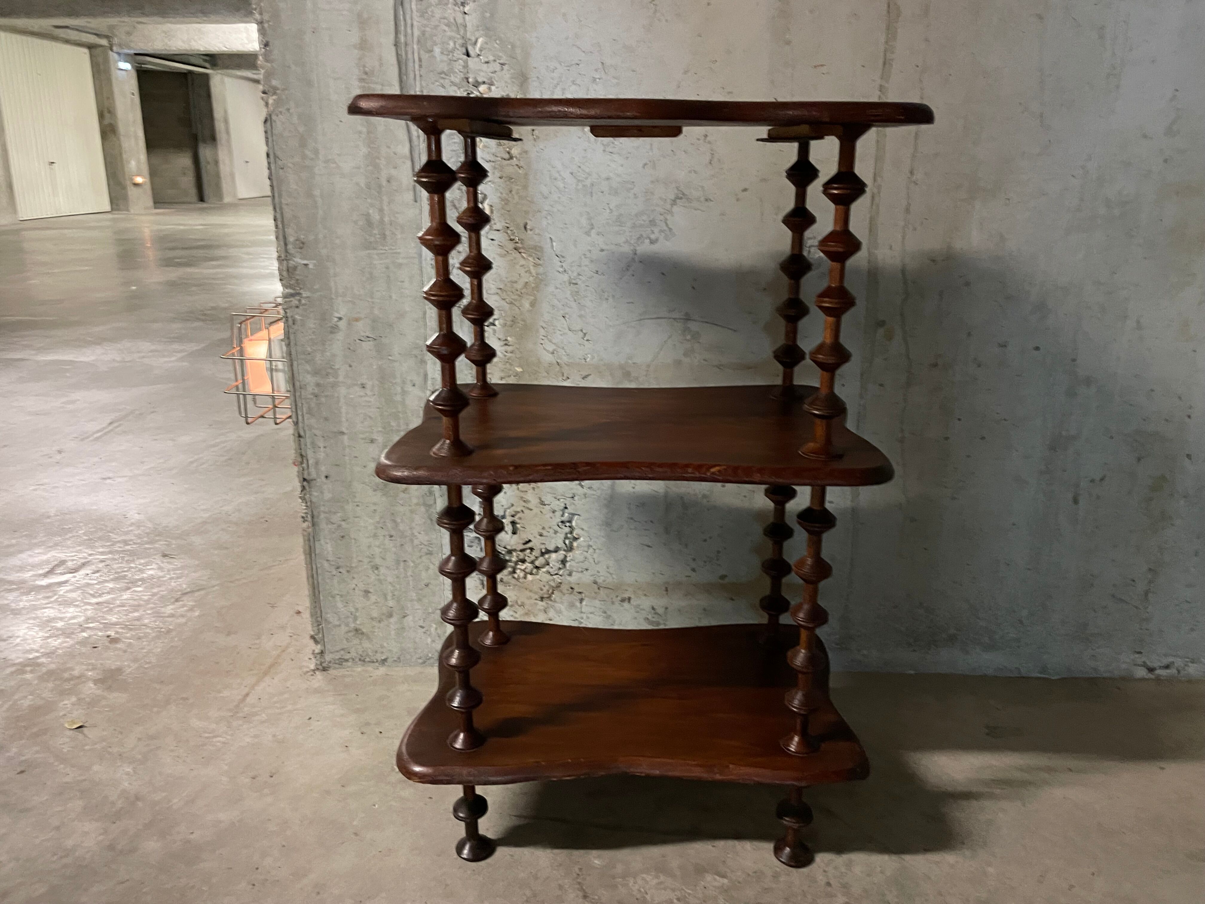Wooden shelf cabinet