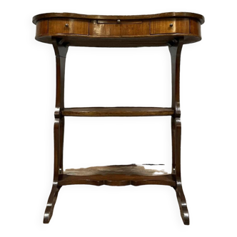 Table d'apparat de forme rognon avec plateau en marqueterie en éventail style Louis XVI vers 1900