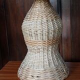 Rattan table lamp