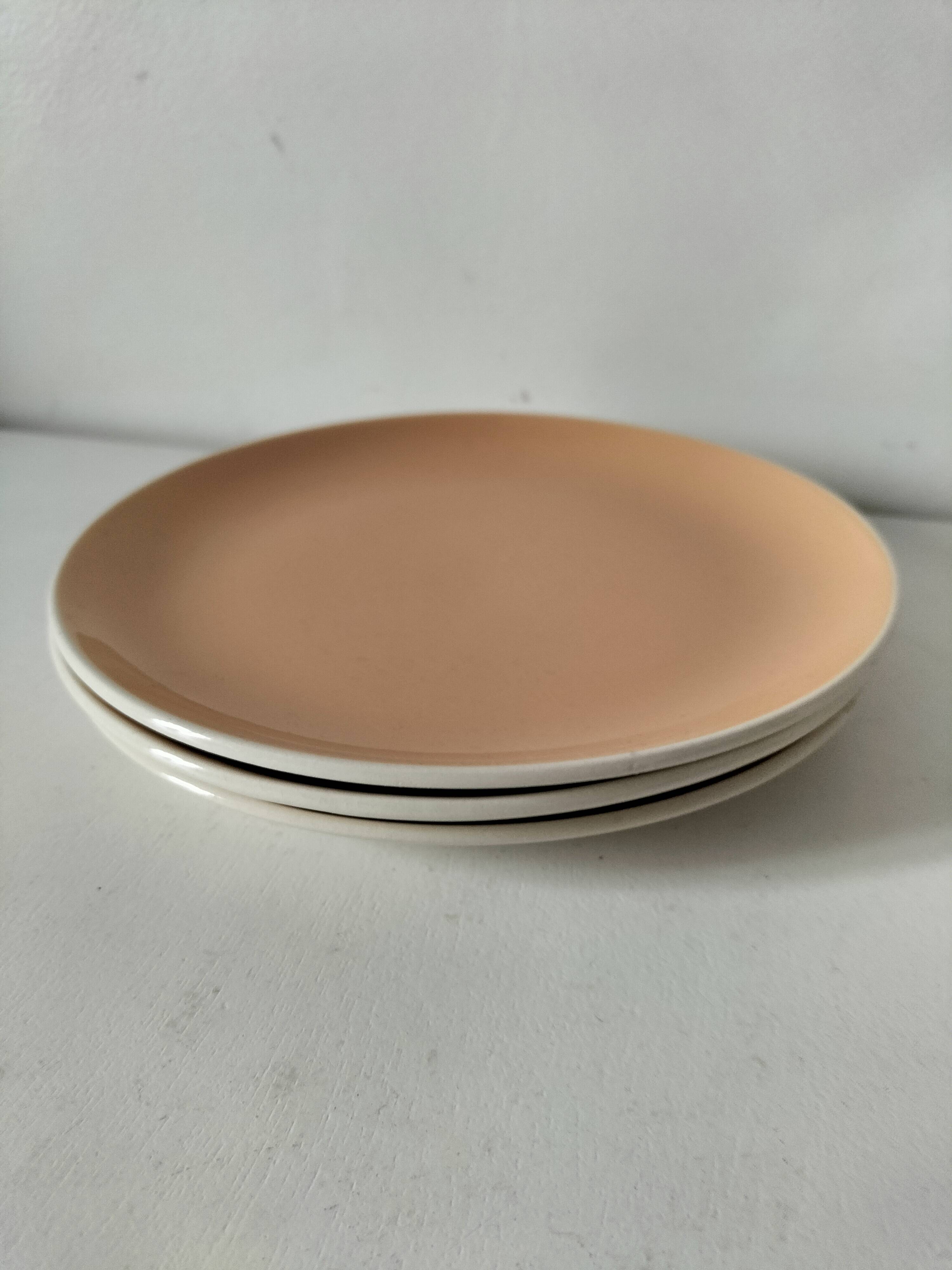 Set of three dessert plates Villeroy & Boch Mettlach powder pink