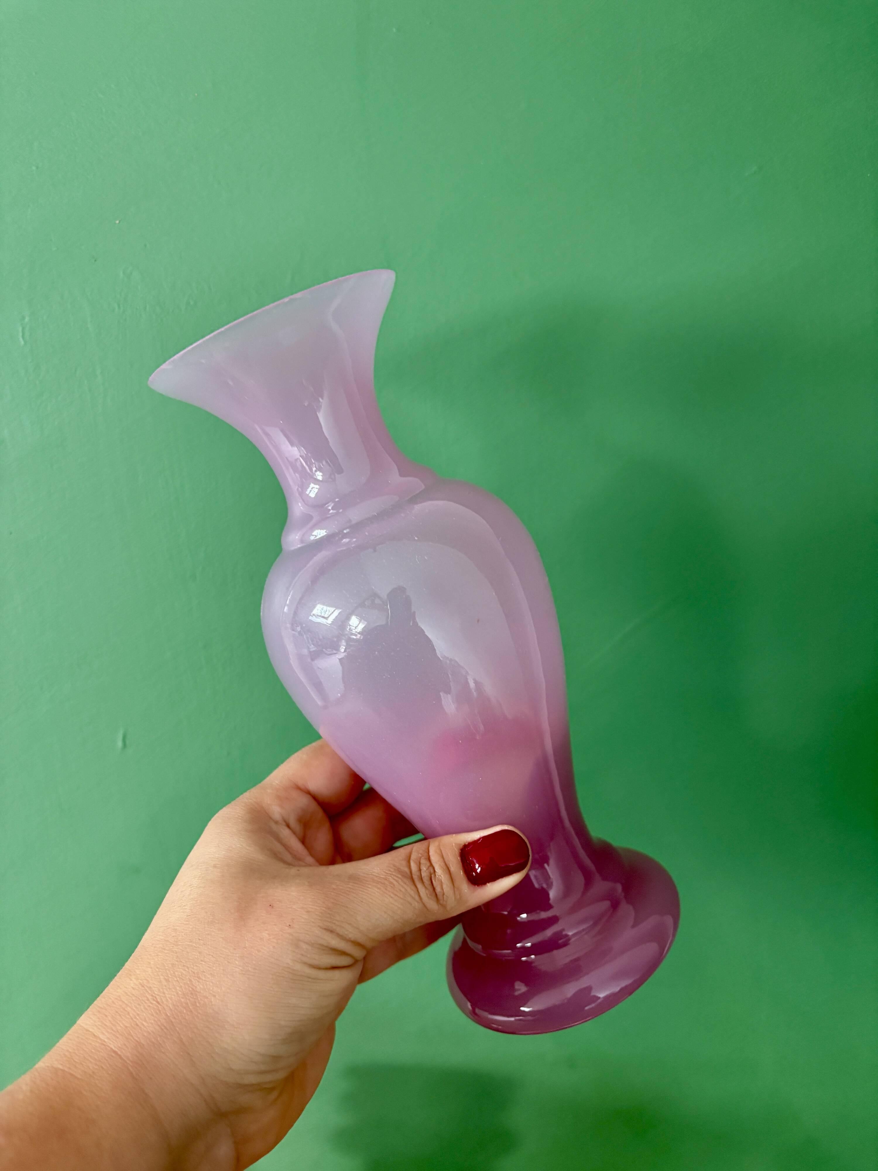 Set of 5 antique vases/soliflores in opaline and pink and red glass.