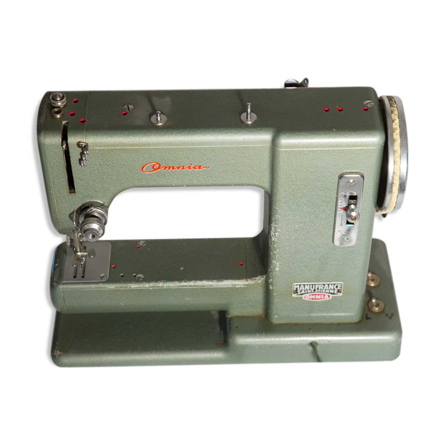 Old machine sewing Manufrance Omnia metal