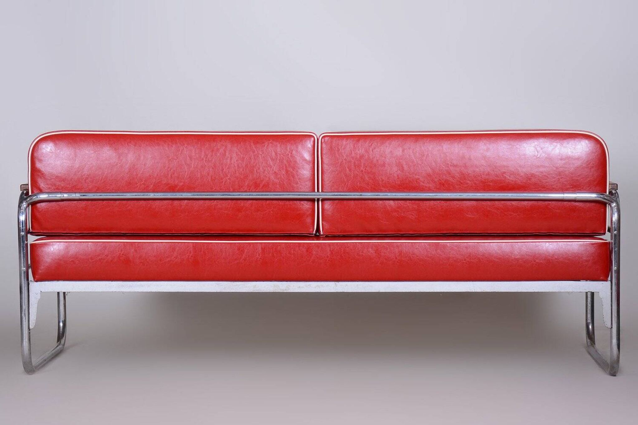 Bauhaus Sofa in Beech & Leather attributed to Thonet, 1930s