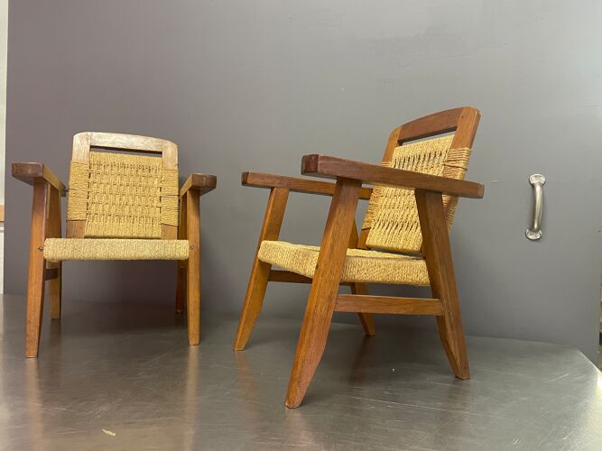 2 chaises pour enfant