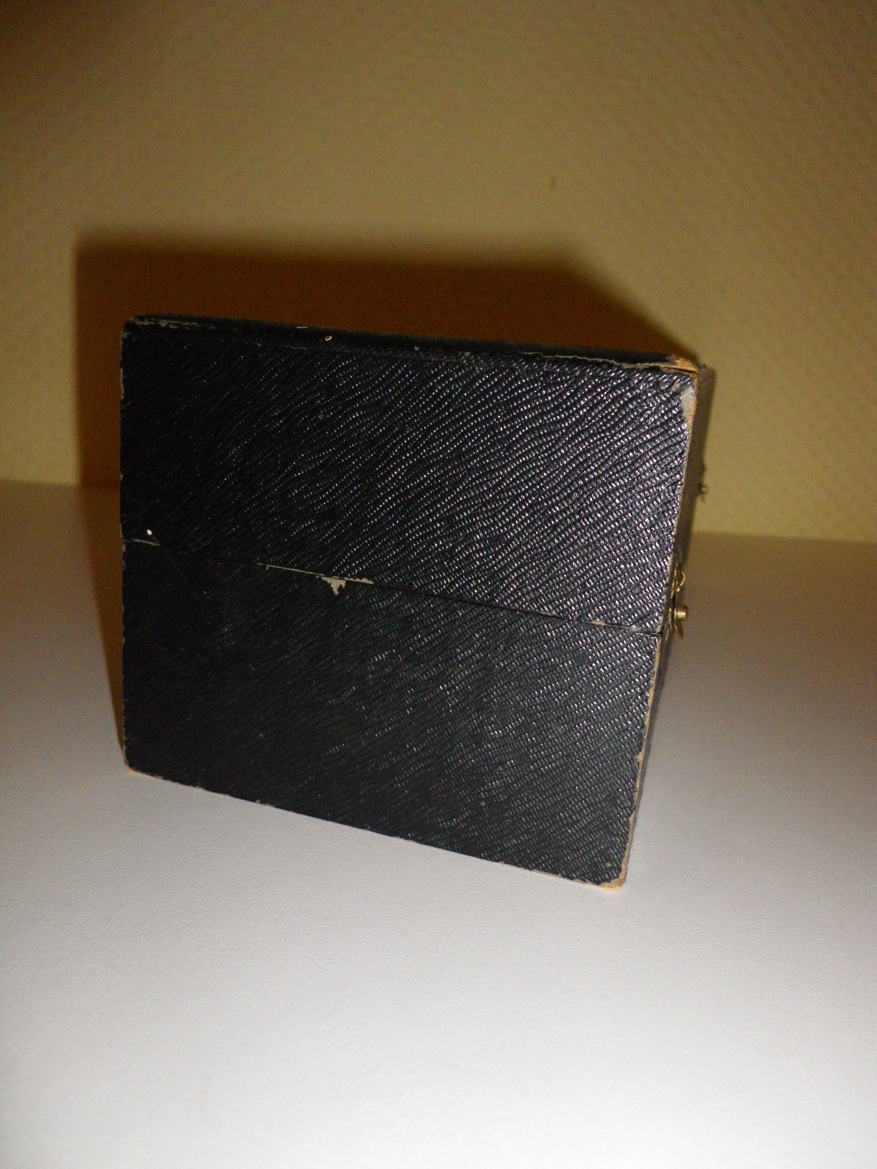 12 under crystal glasses in their original box 1950