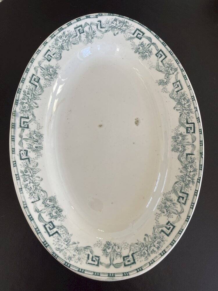 Antique oval dish Moulin des Loups model Athens