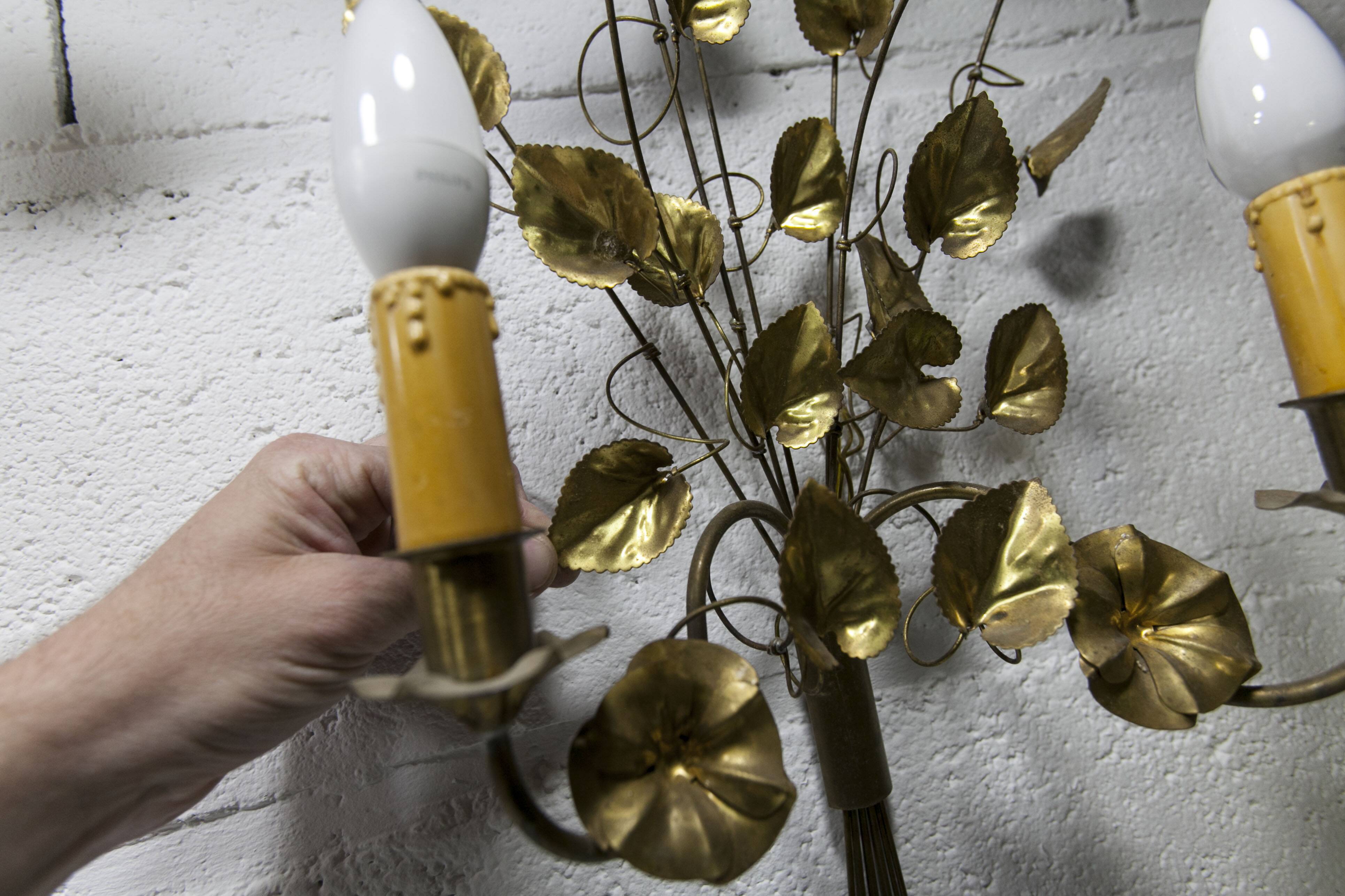 Pair of double flower bouquet sconces in brass 1960