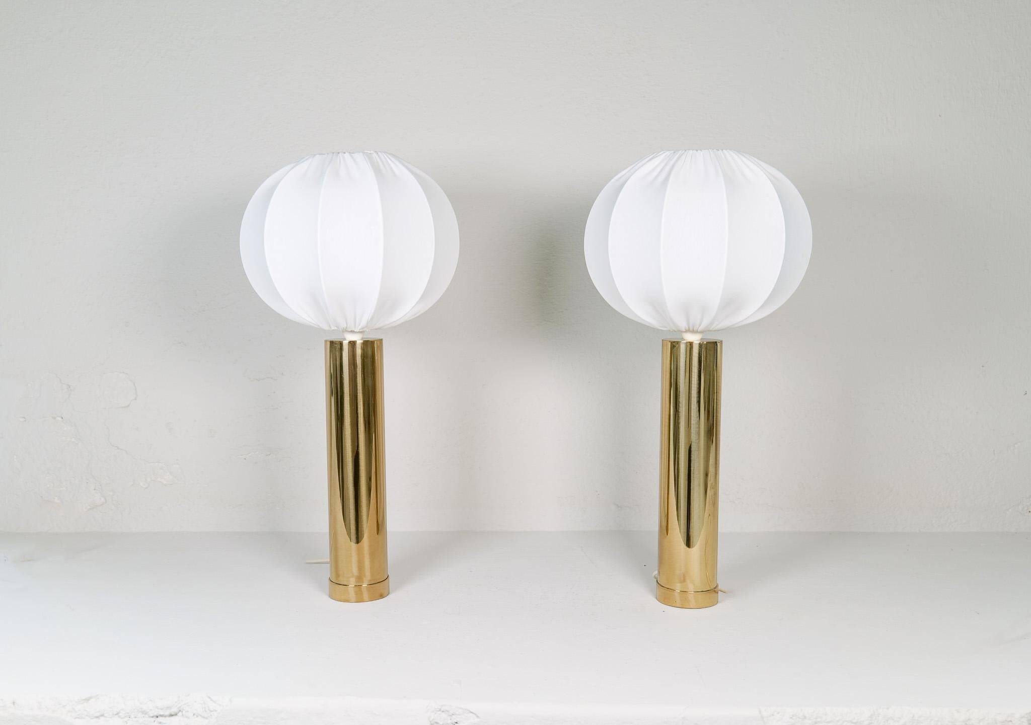 Pair of large Bergboms B-010 table lamps in brass, mid-century, 1960s, Sweden.