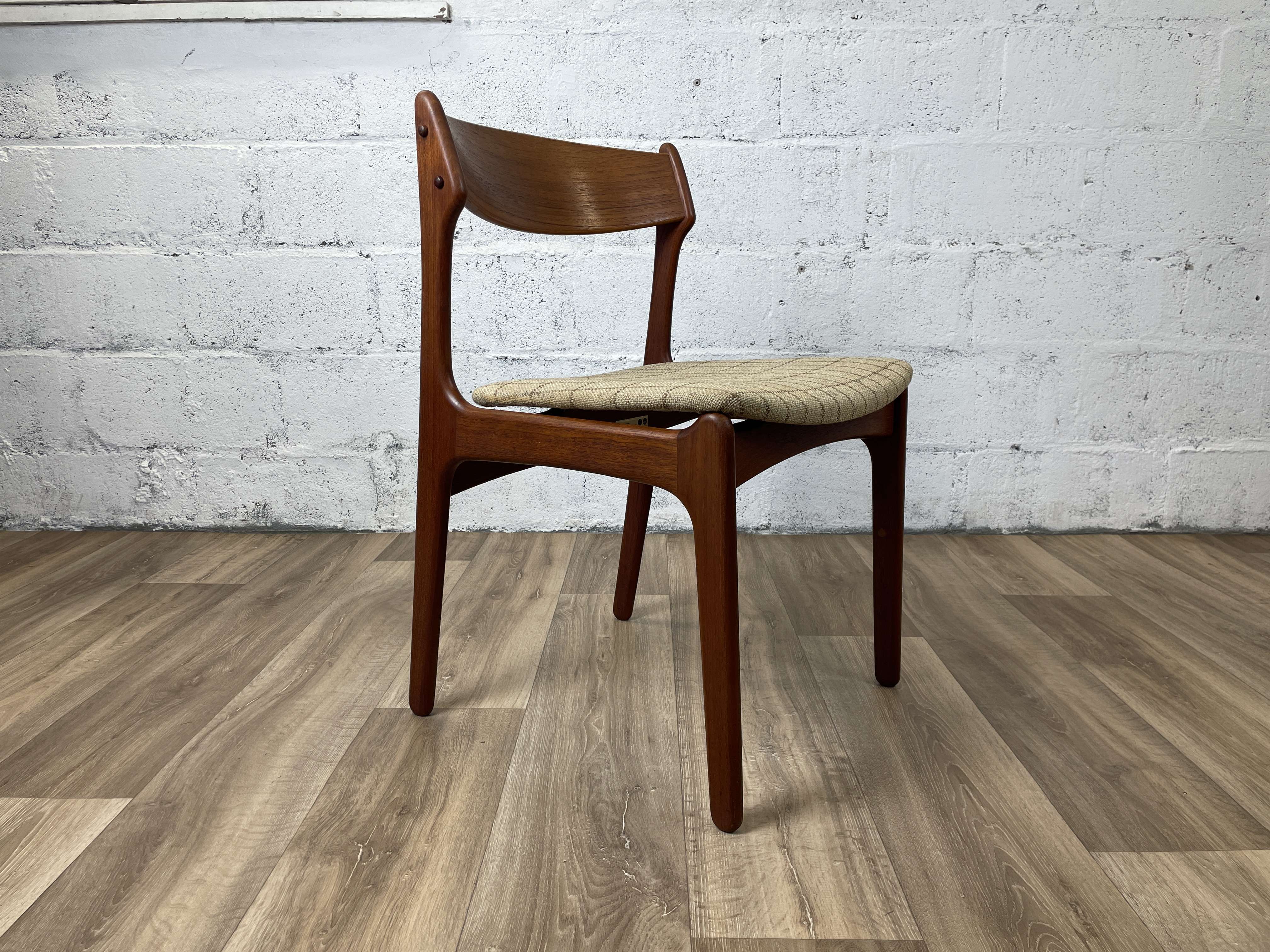 Vintage Scandinavian chair by Erik Buch for O.D. Møbler, in teak and plaid fabric, 60s