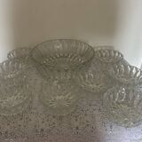 Fruit bowl and its bowls