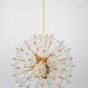 Grand superb Sputnik floral chandelier in glass and brass, Germany, 1960s.