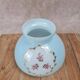 Abat-jour ancien en opaline bleue décor roses