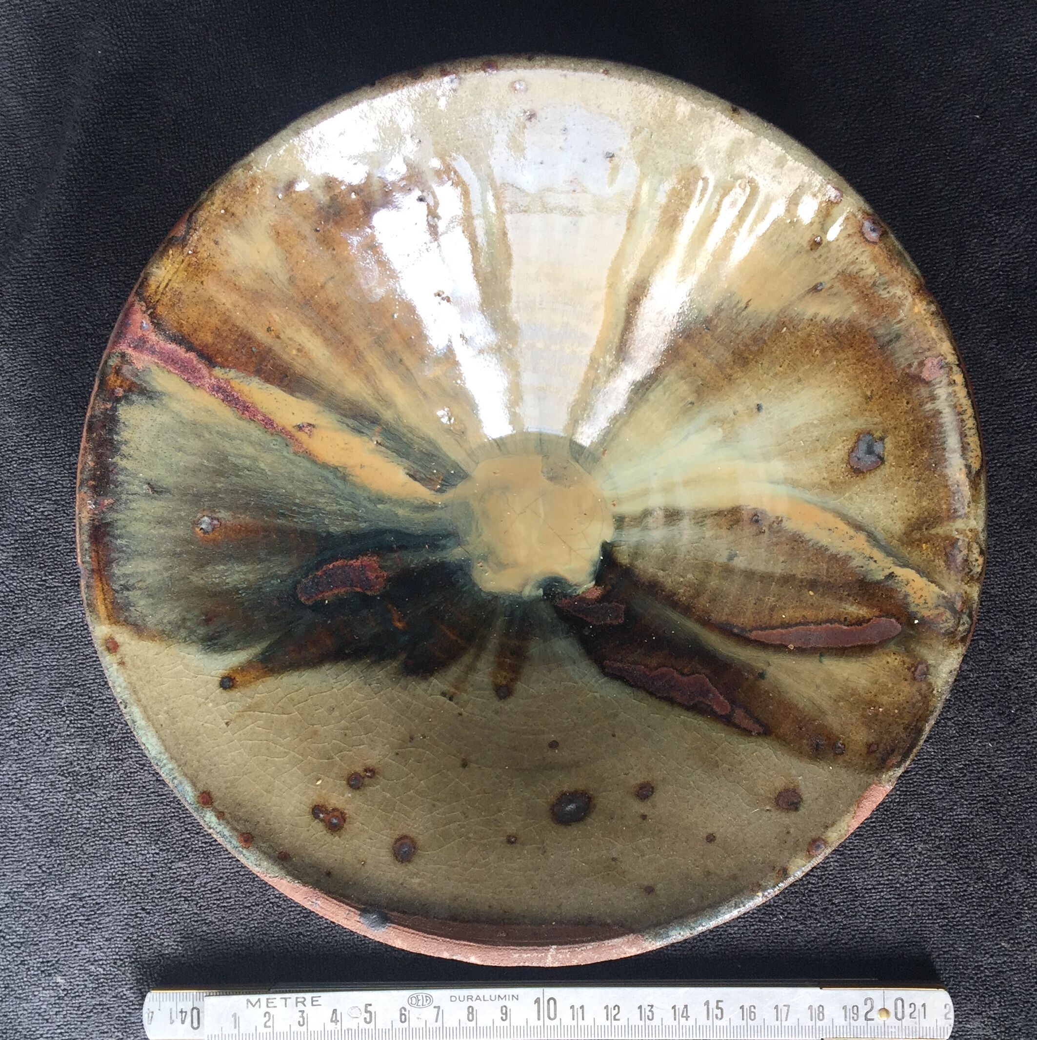 Modernist cup in very flared cone