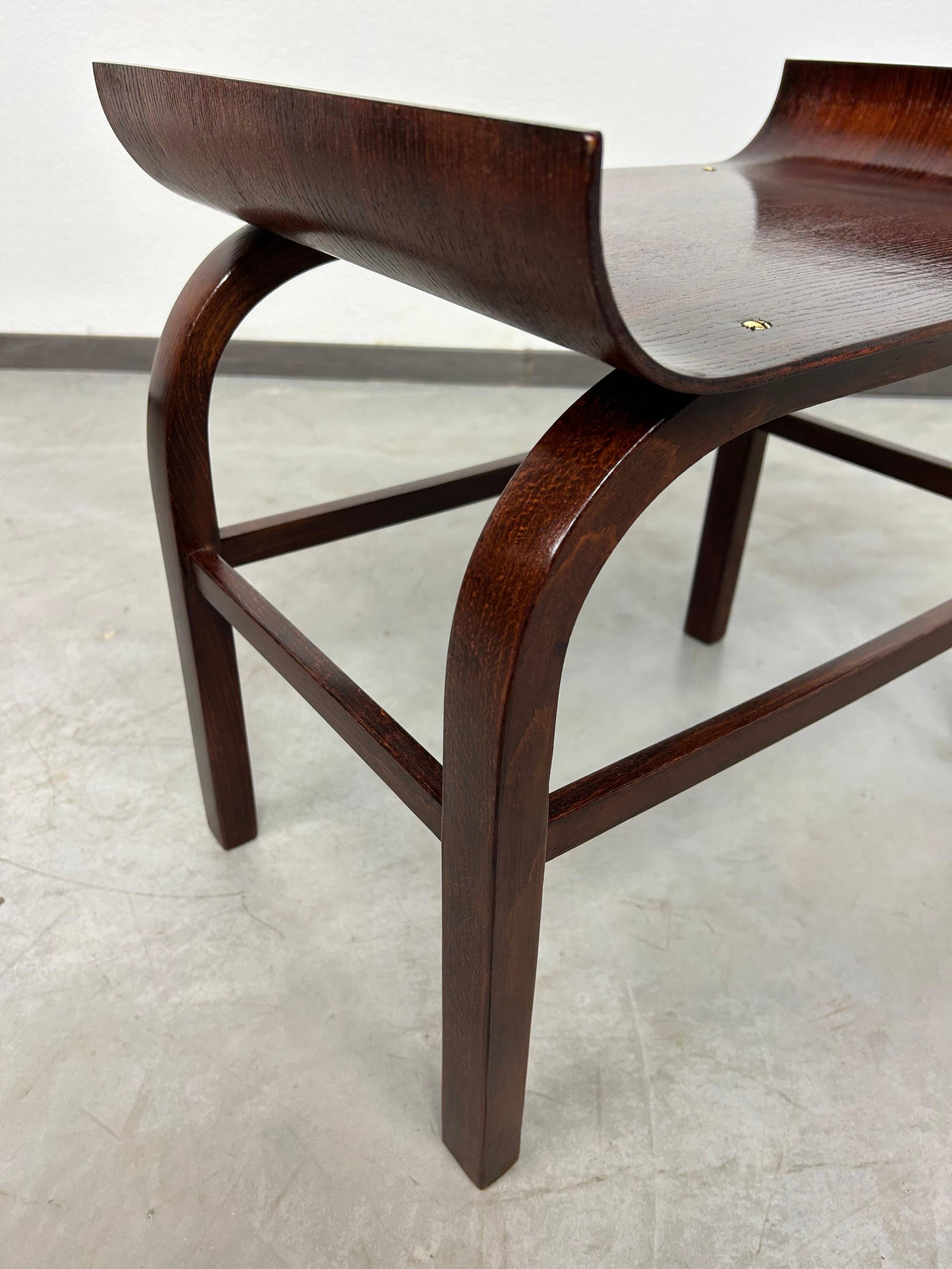 Very rare flower stand T376 by Thonet Mundus