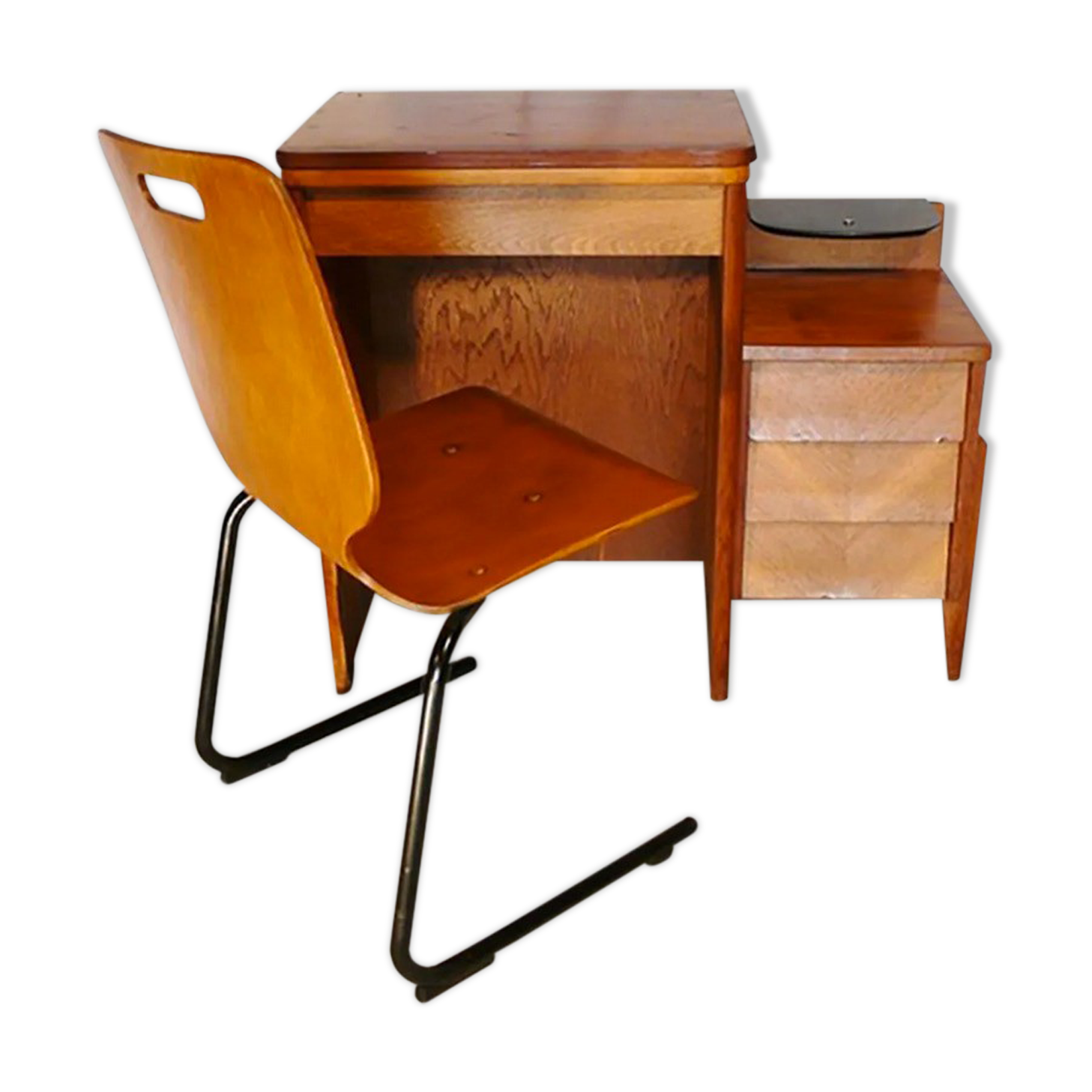 Oak desk and its chair, 1950
