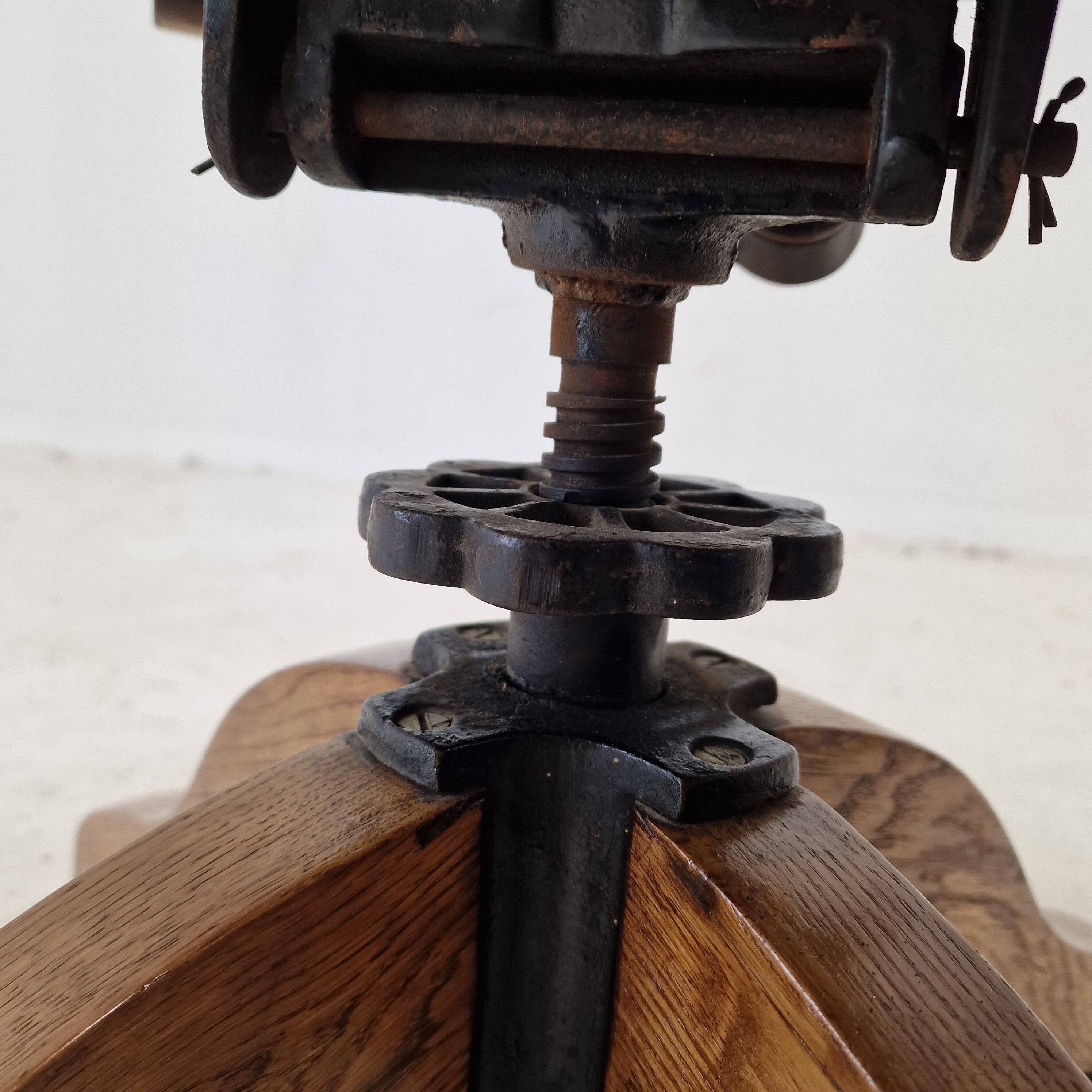 Industrial Oak Swivel Chair, 1900's