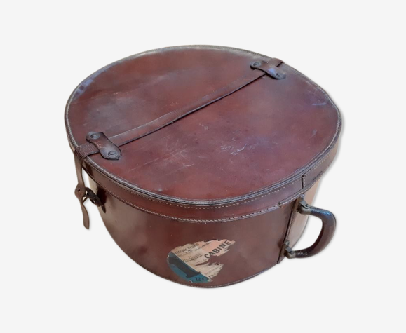 Leather hat box