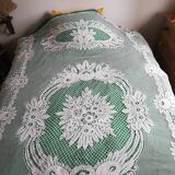 Bedspread, old crochet bedspread, openwork flowers, square mesh