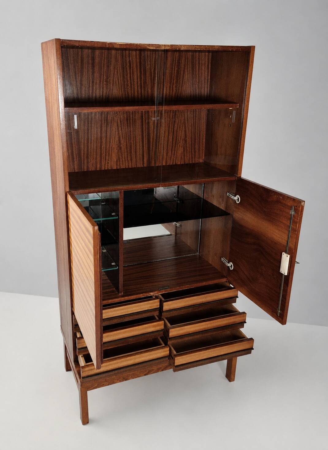 Vintage Bookcase in Beech, 1970s