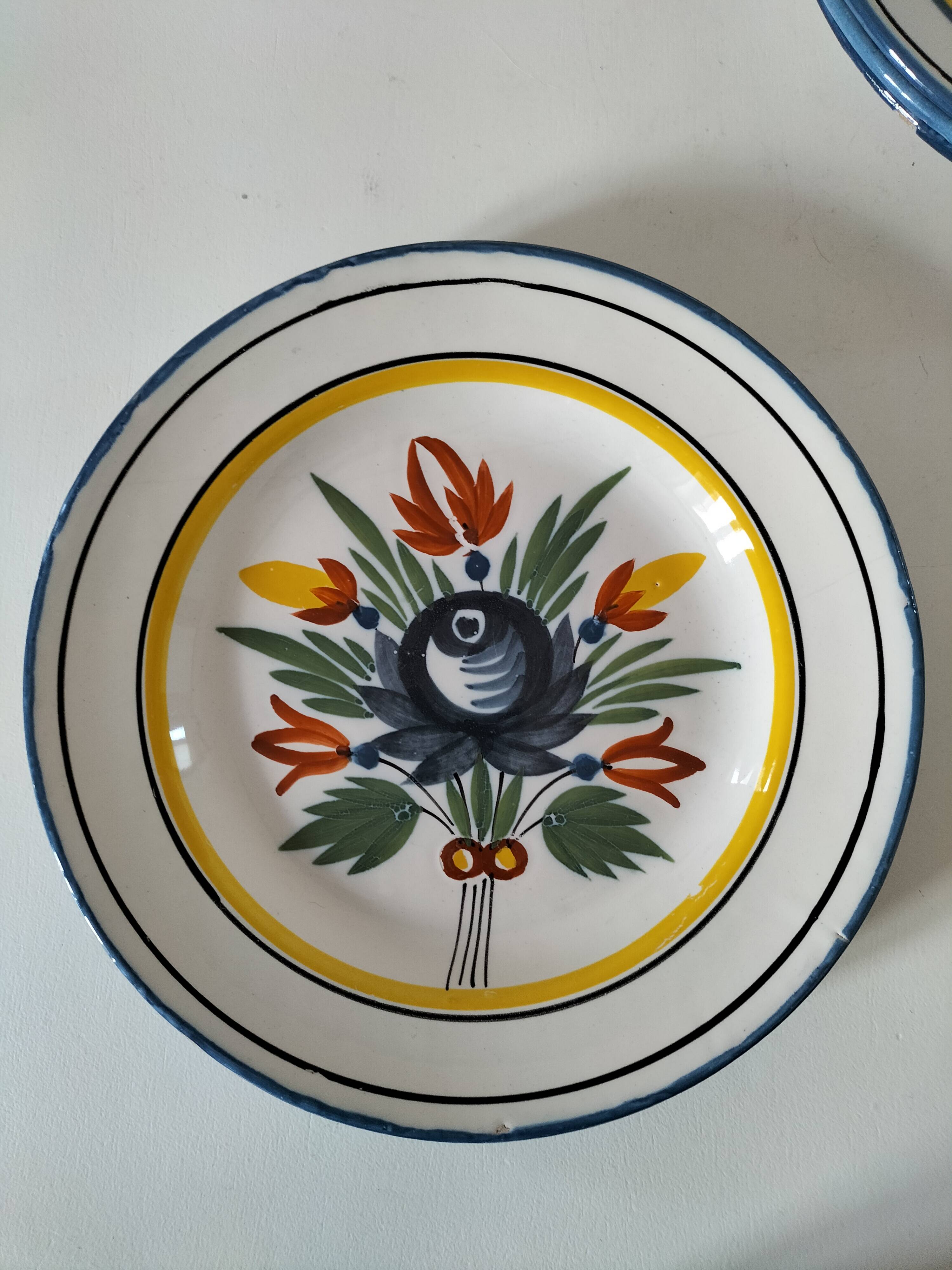 6 earthenware plates from the East - vintage 1960s