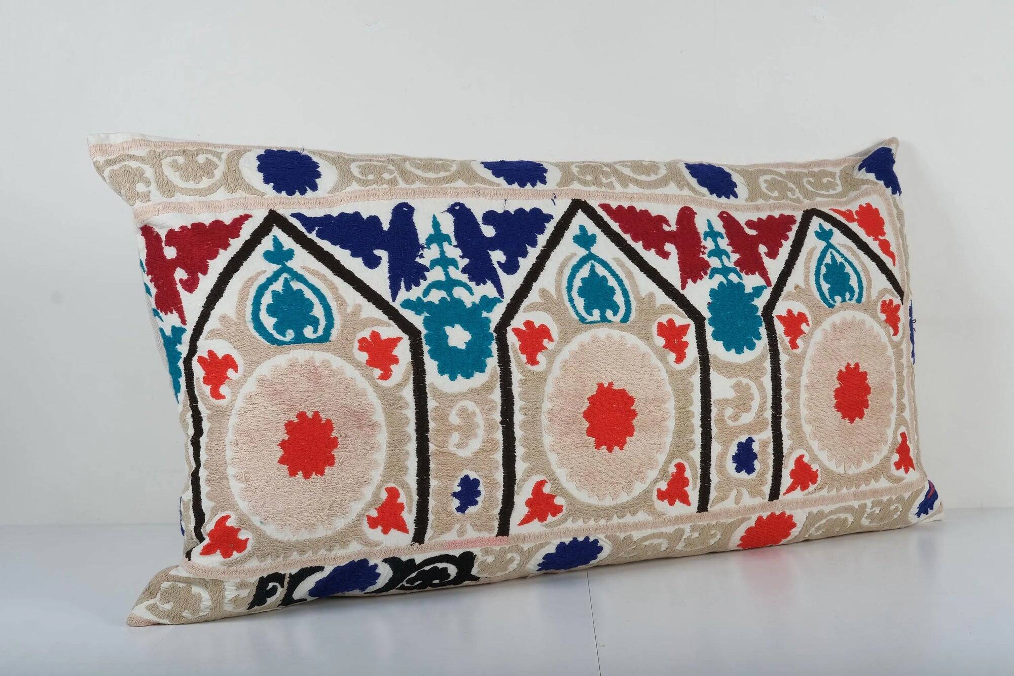 Vintage embroidered cushion cover 61x109 cm