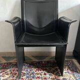 Matteo Grassi black leather armchair