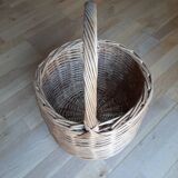 Round wicker basket from the Villaines les rochers cooperative
