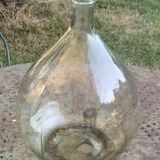 Dame Jeanne, bonbonne, bouteille en verre transparente, verre très épais