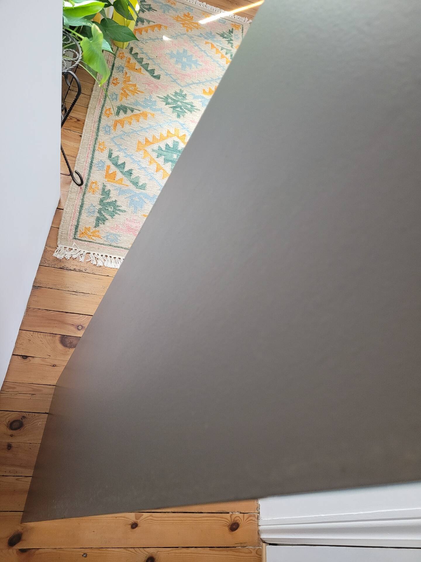 Miroir vertical biseauté