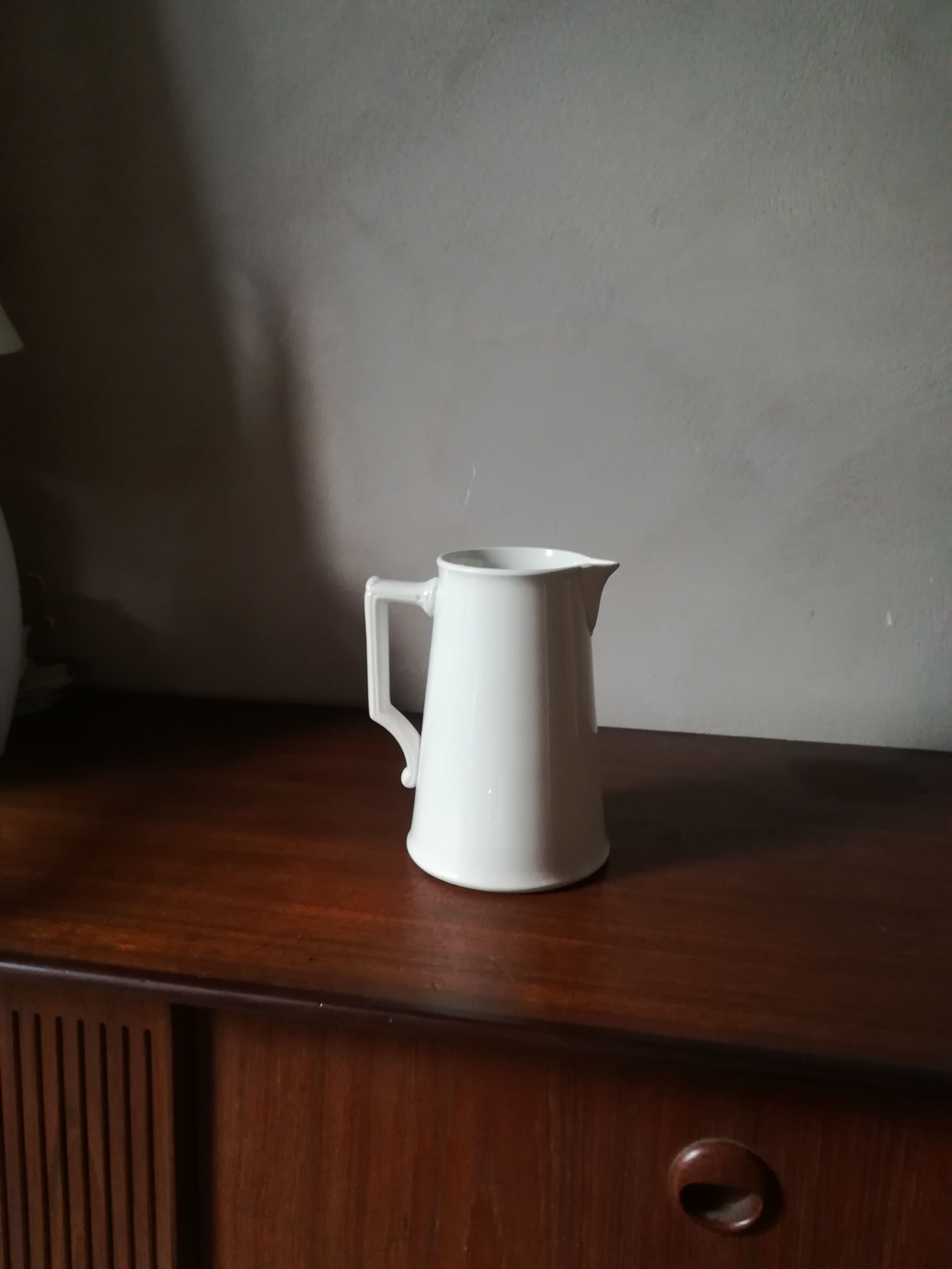 Pichet blanc Digoin