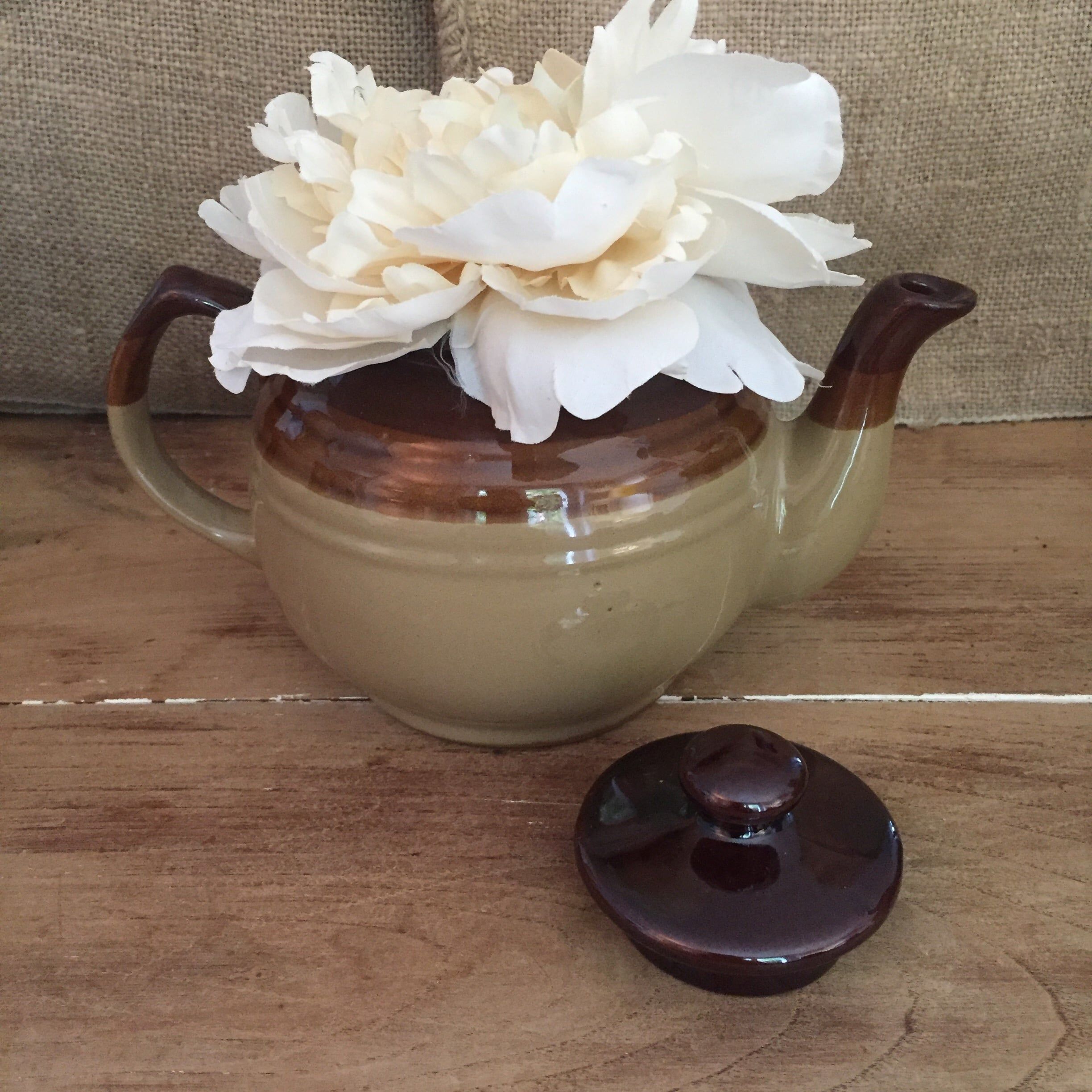 Teapot 3 vintage colors